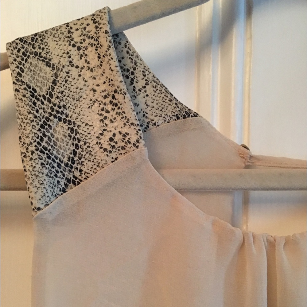 Nordstrom Monteau Sheer Tank with Snake Print Trim - Picture 5 of 8