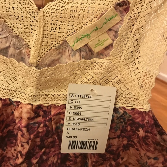 NWT Urban outfitters patterned top - Picture 1 of 4