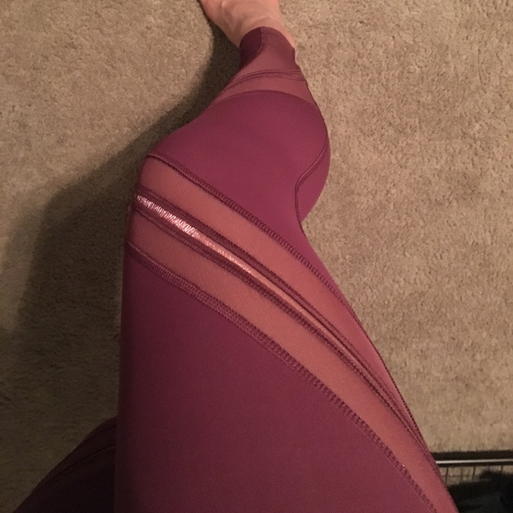 Lululemon 7/8 Maroon Tights with Mesh Detail
