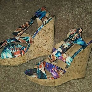 Colorful Corkscrew Wedges