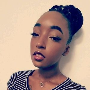 Meet your Posher, Daeja