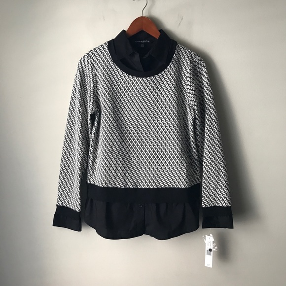 Sharagano Tops - Sharagano black and ivory printed top