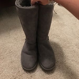 Almost brand new tall grey uggs!