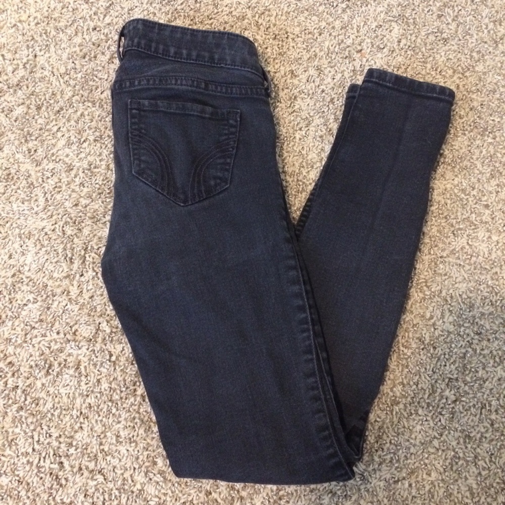 Black Hollister jeans