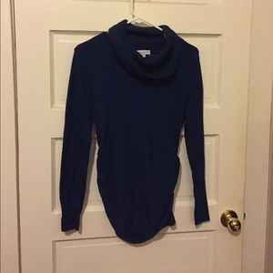 Blue Liz Lange maternity sweater