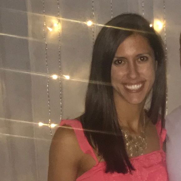 Meet your Posher, Krista - Picture 1 of 1