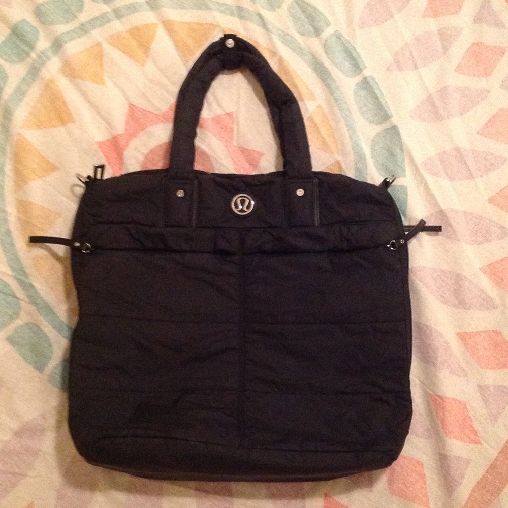 Lululemon bag