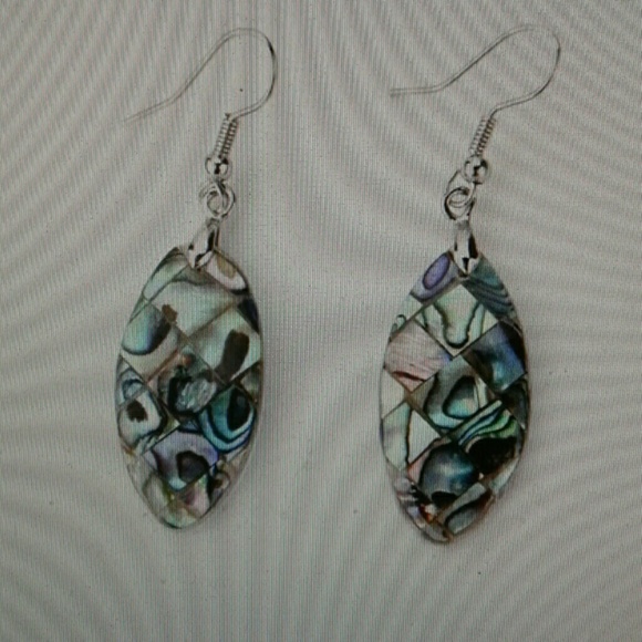 Jewelry - Abalone shell earrings