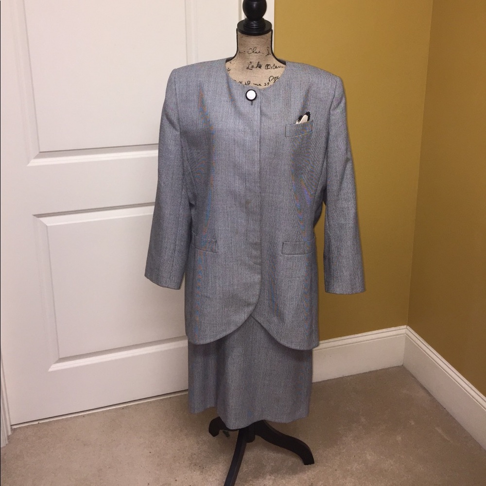 Emily Suit
