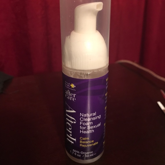 1.7 fl oz 60% Organic AfterIt after care foam - Picture 2 of 4