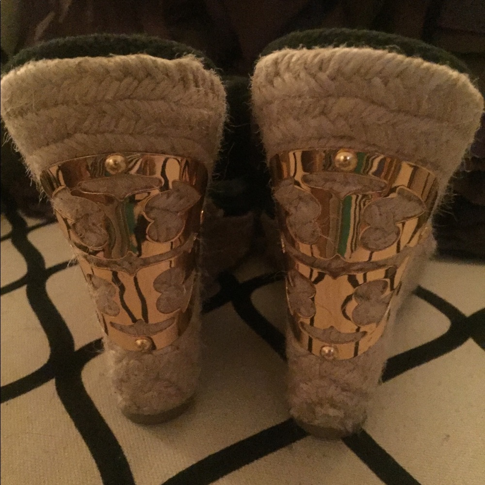 🌷SALE🌷Tory Burch Wedge Sandal