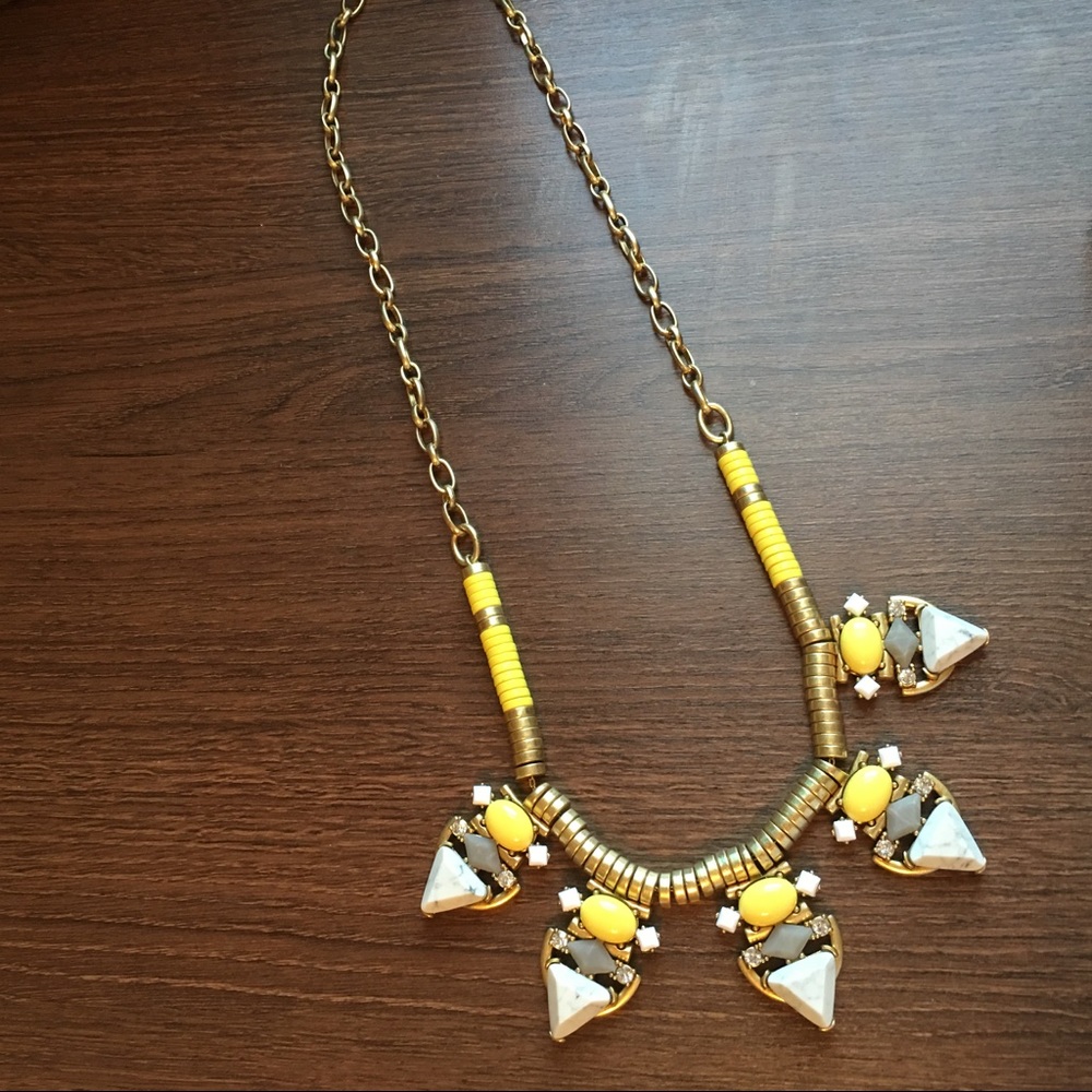Final SALE!!! Stella & Dot Pavilion Necklace