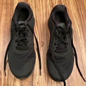 Women's Nike In Season TR 6