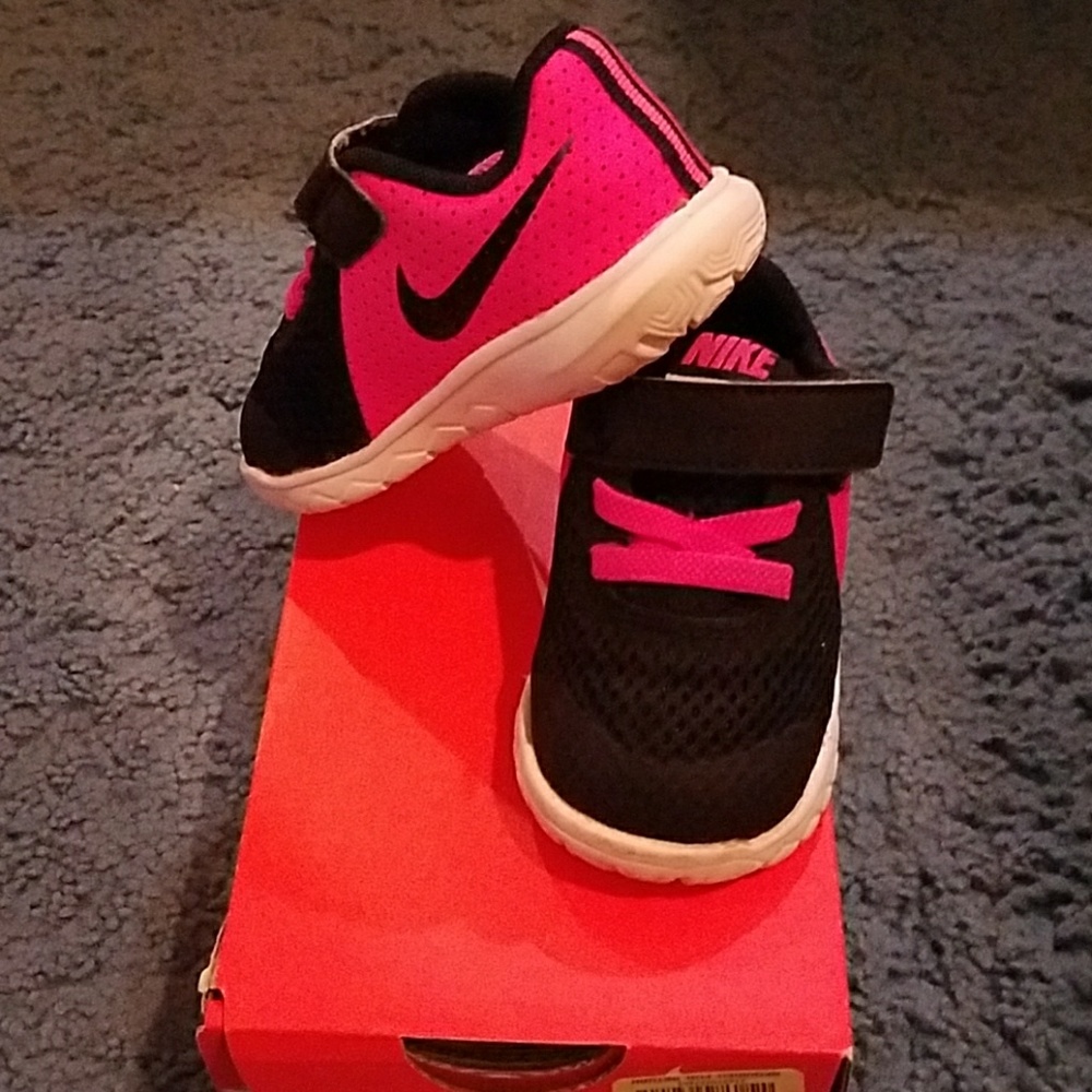 Baby Nike Flex Experience 5