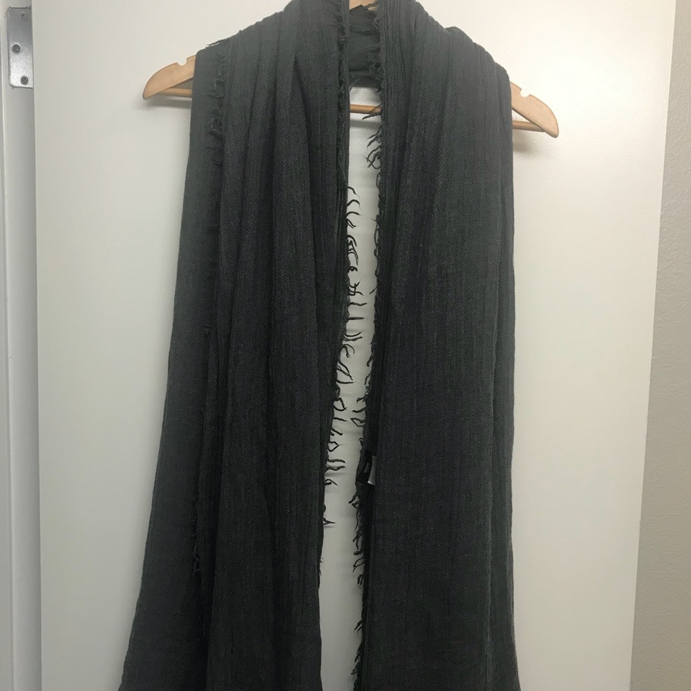 Target scarf