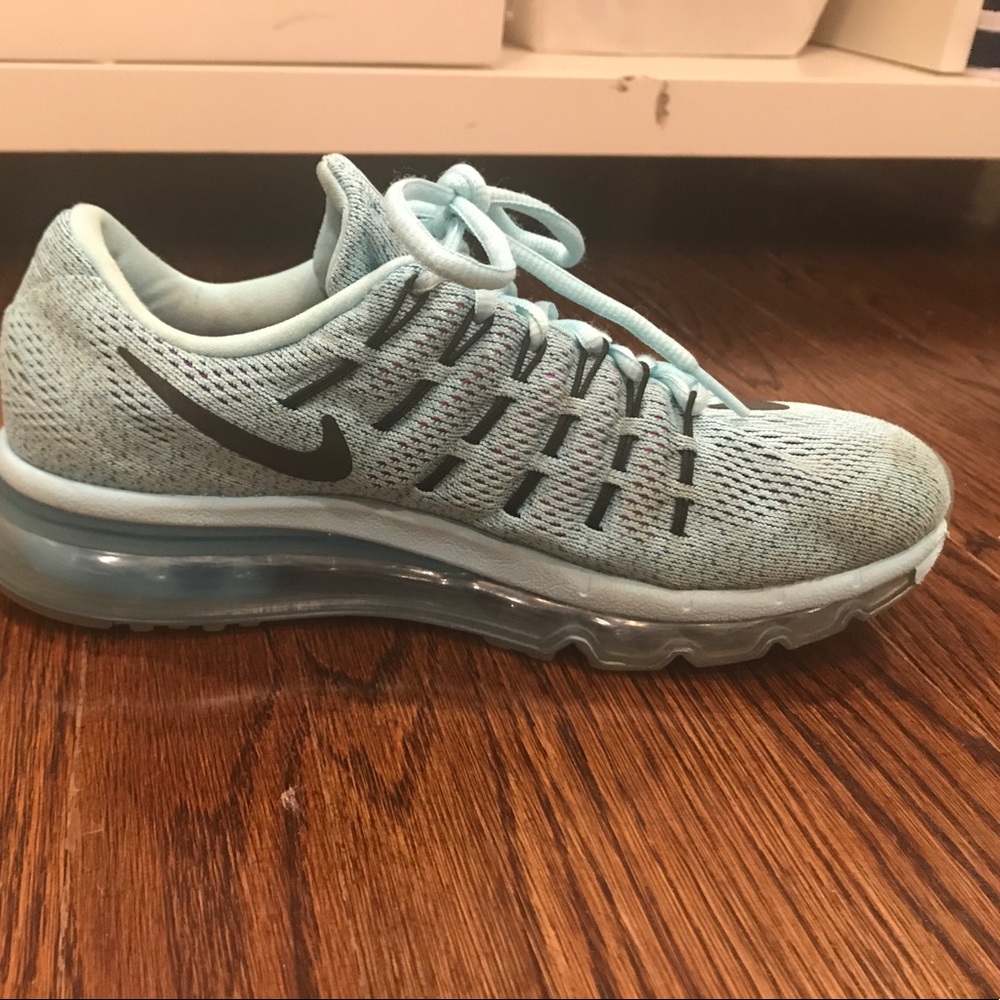 Nike 8.5 2016 air max on sale someone buy!!