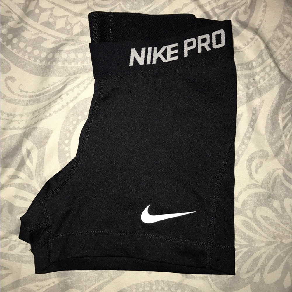 NIKE PRO Dri Fit Shorts