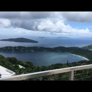 Meet your Posher, Romancia