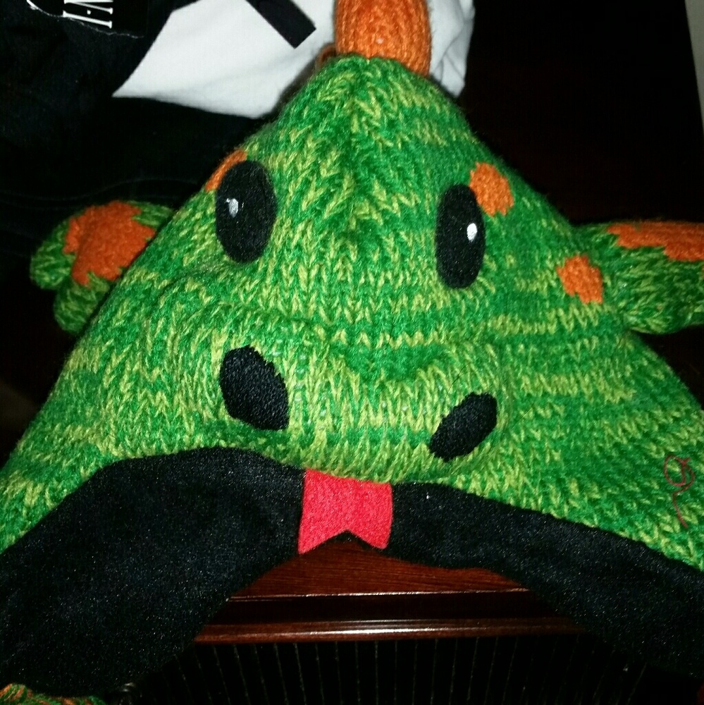 🐊 DINOSAUR DRAGON HAT Infants! NWT