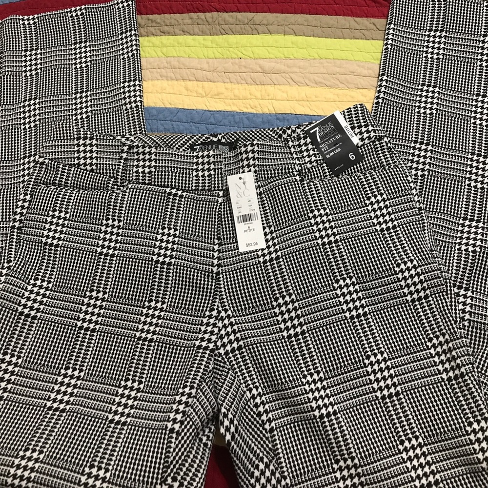 NY& Co - 7th Avenue Slim Leg Pants