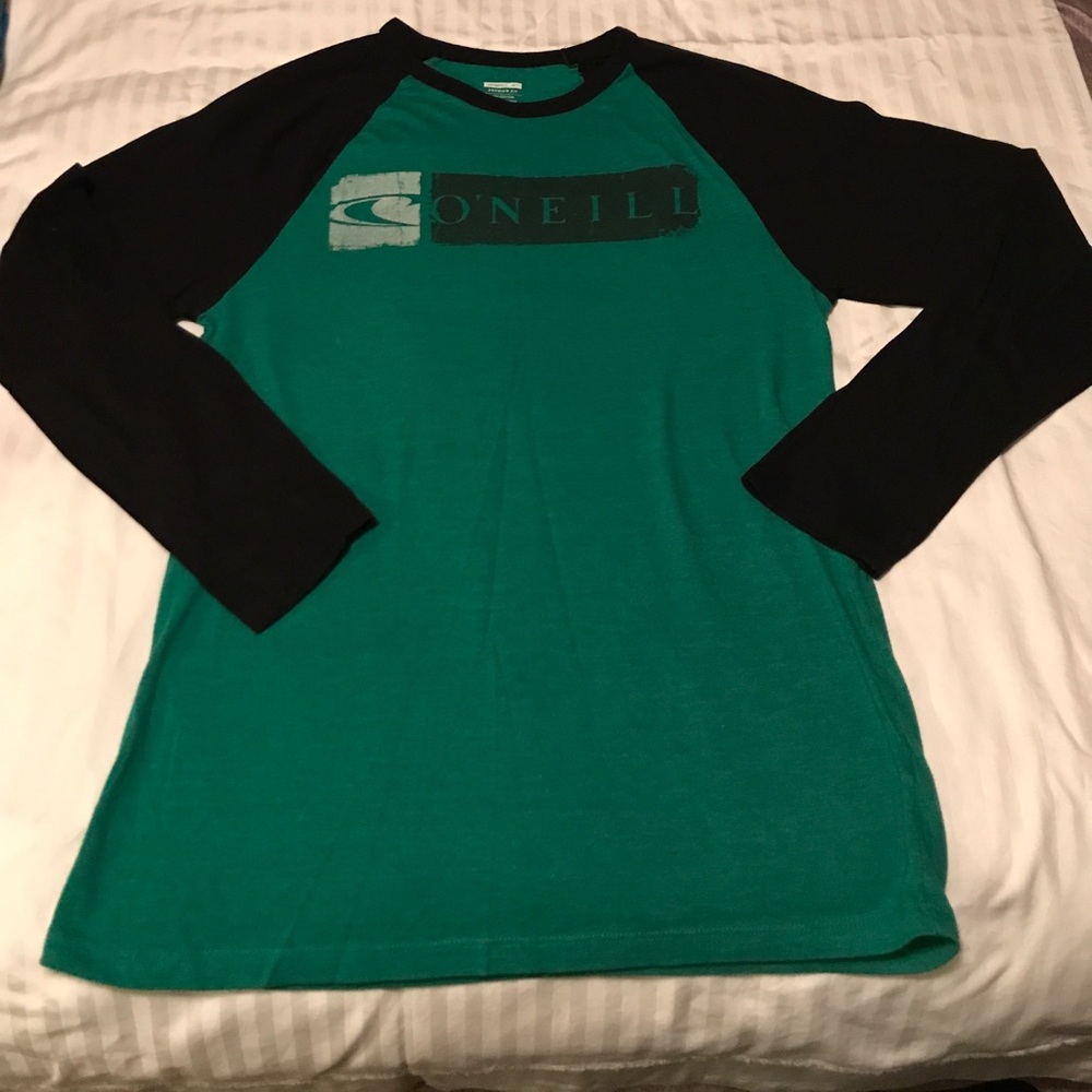 Long sleeve tee