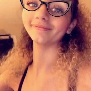 Meet your Posher, Hailey