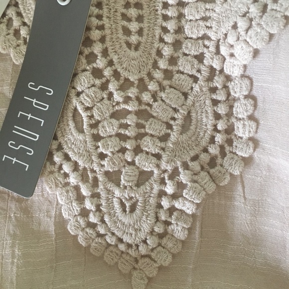 NWT BOHO Spense Tank w/detailed Embroidery Size L - Picture 4 of 8