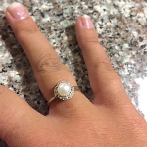 Pearl ring