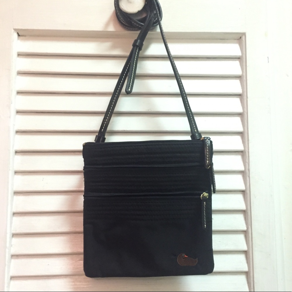 New w/o tags Dooney & Bourke Triple Zip Crossbody