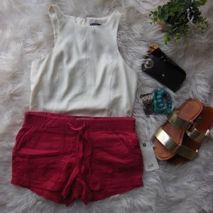 NWT - Jolt Nantucket Red Shorts Tie