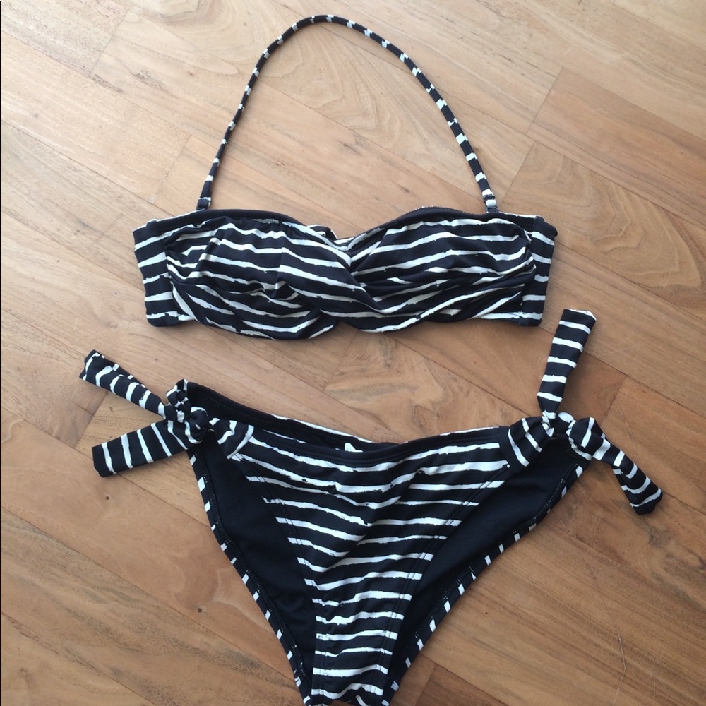Banana Republic striped bikini xs