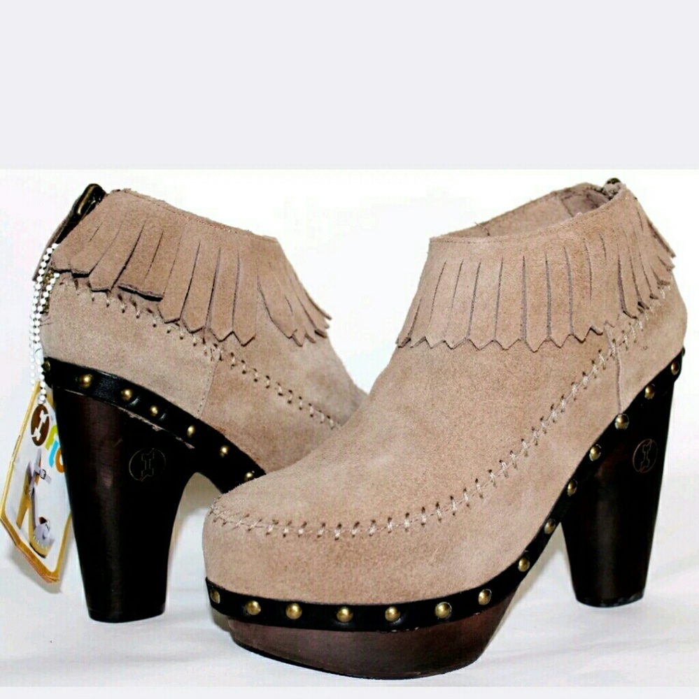 👠FLOGG PLATFORM SUEDE FRINGE BOOTS! NEW WITH TAGS 💘