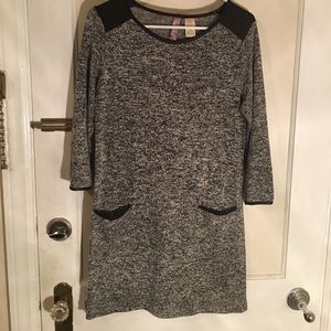 $7 THRU 9/5‼️ Heathered Tunic/Dress