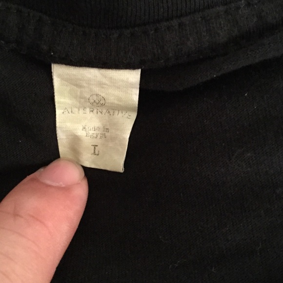 Very cool Alternative t shirt made in Egypt! - Picture 3 of 6