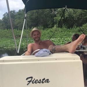 Meet your Posher, Nicholas