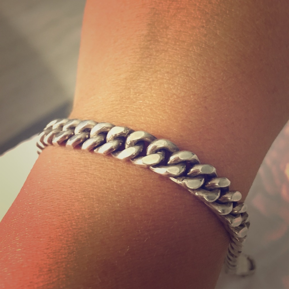 Italian .925 sterling silver 6.2" bracelet.