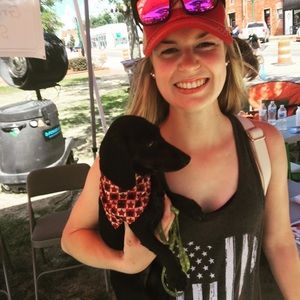 Meet your Posher, Rhesa