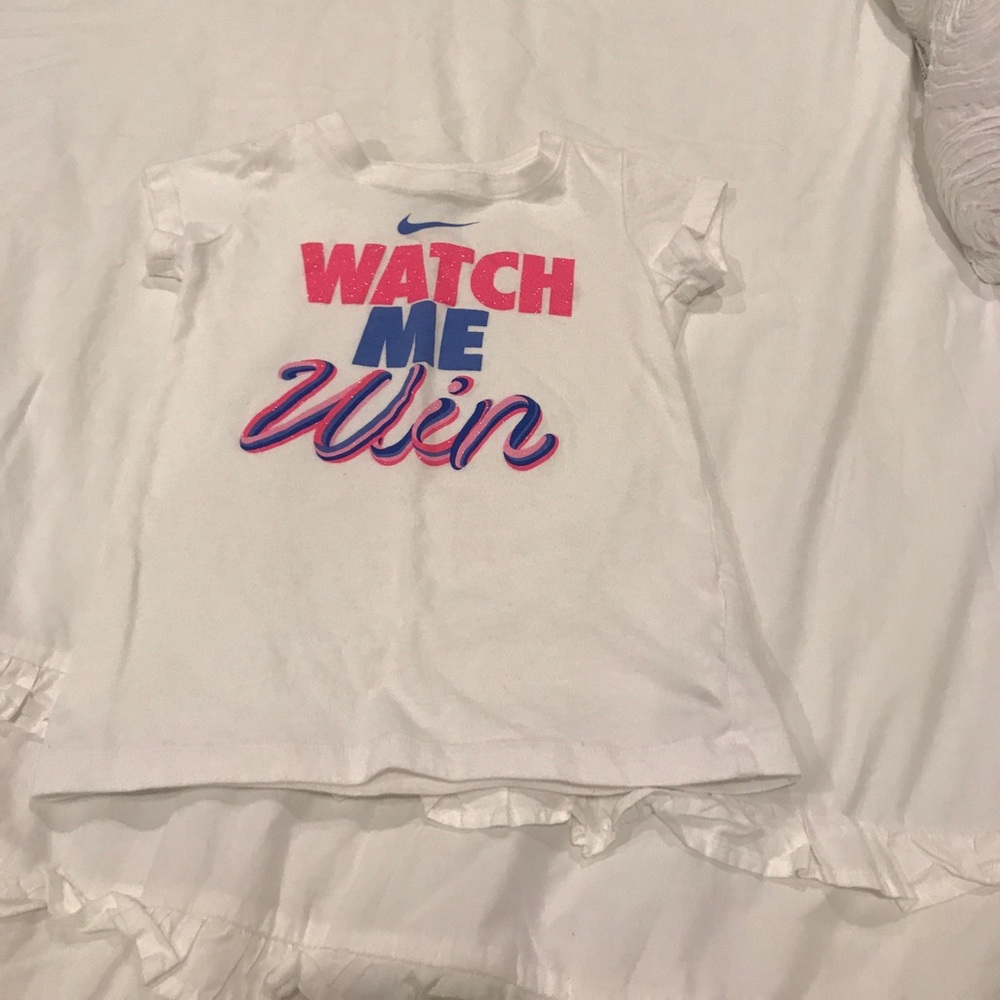 💜Kids Nike shirt!!!💗