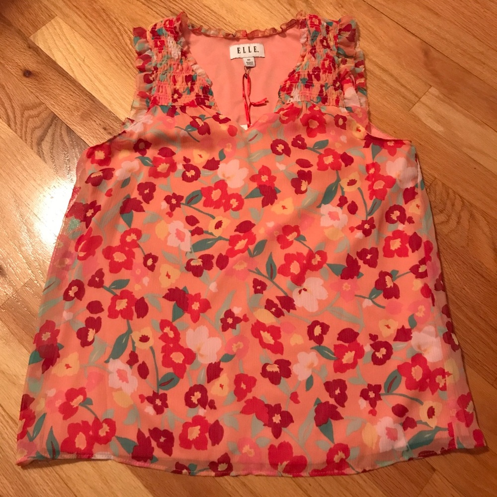 NWT Pink floral top
