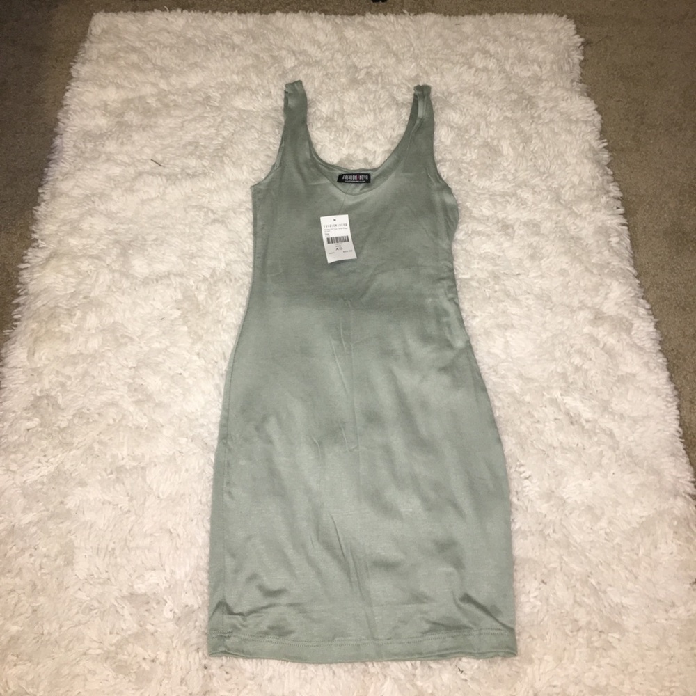 Fashion Nova dress