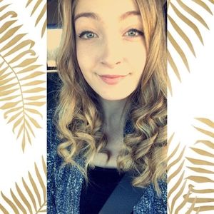 Meet your Posher, Kendra