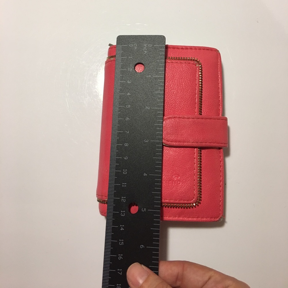 Wallet - Picture 2 of 7