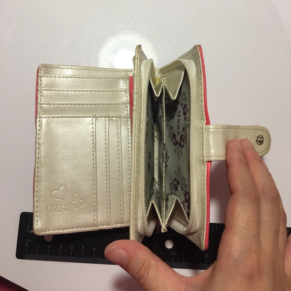 Wallet - Picture 6 of 7