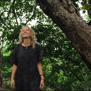 Meet your Posher, Delaney