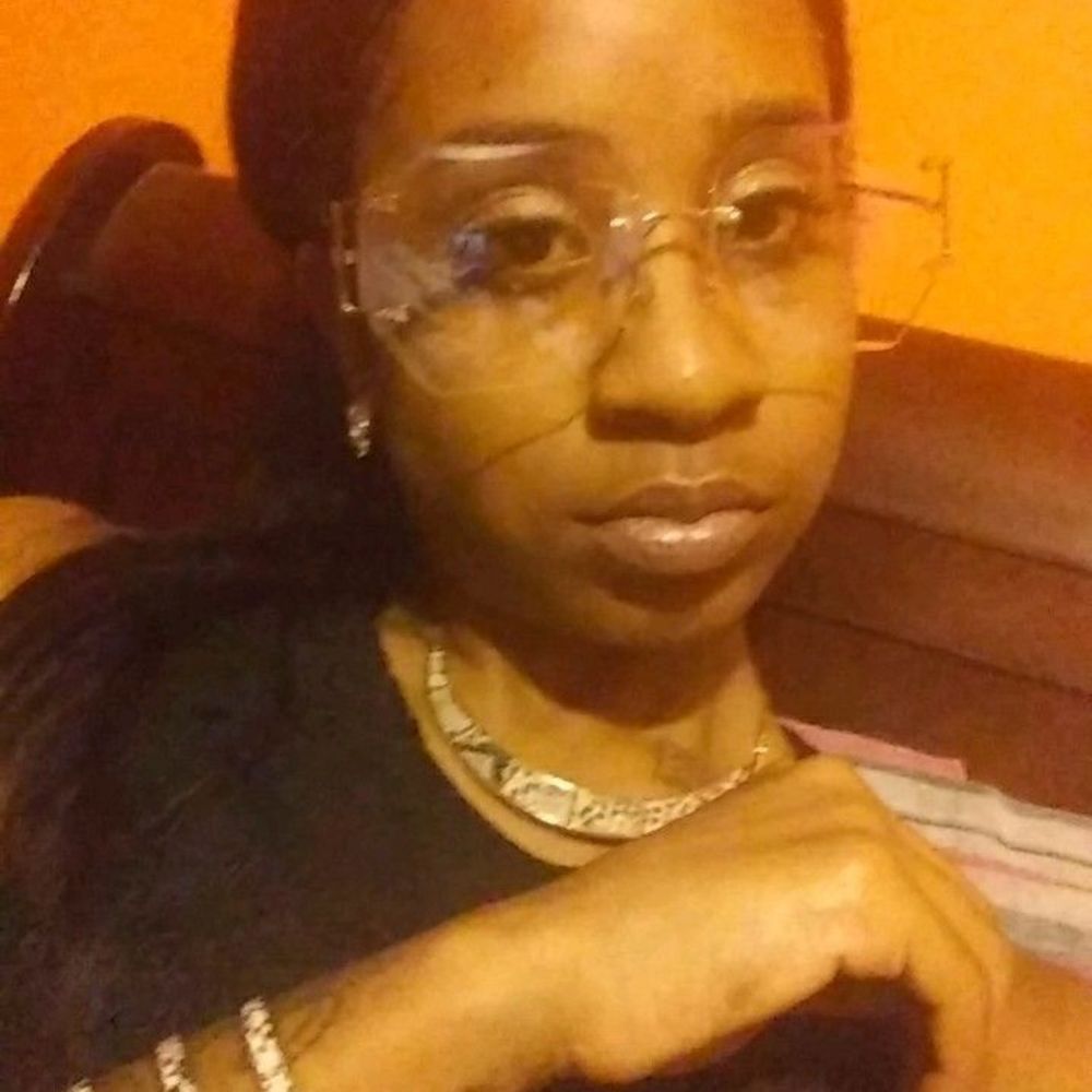 Meet your Posher, Daisha