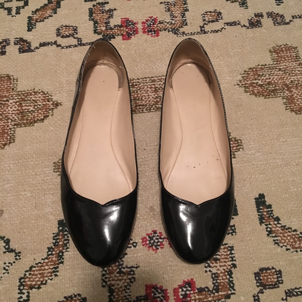 Nine West patent leather black ballet flats