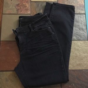 Dark denim skinny jeans, curvy fit