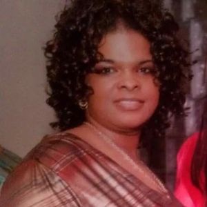 Meet your Posher, La niya