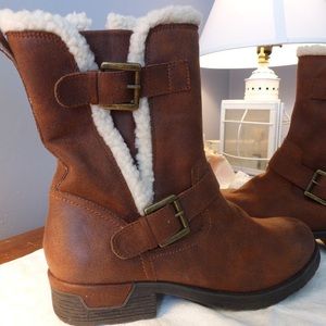 White Mountain Winter Boots