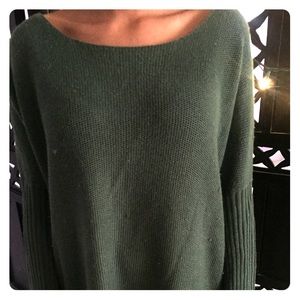 Oversized, Cozy Green Sweater ✨